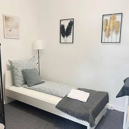 בית אירוח 92