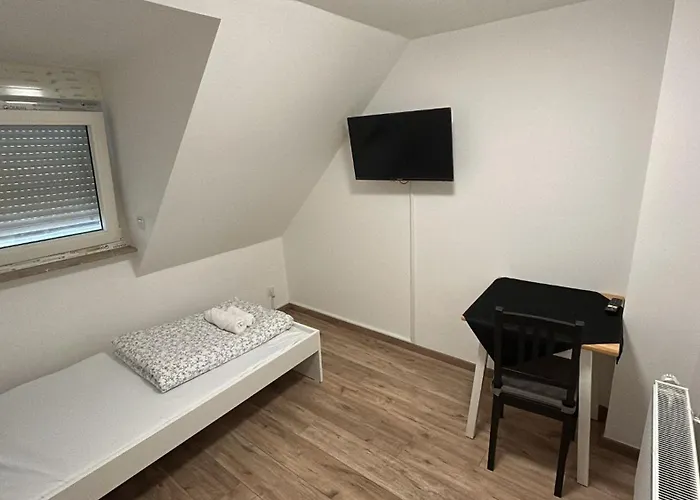 92 Alloggio in famiglia *